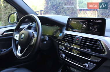 Позашляховик / Кросовер BMW iX3 2021 в 