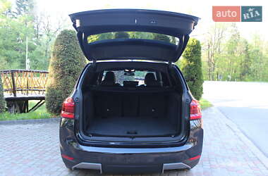 Позашляховик / Кросовер BMW iX3 2021 в 