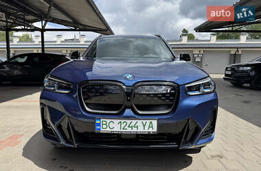 Внедорожник / Кроссовер BMW iX3 2021 в 