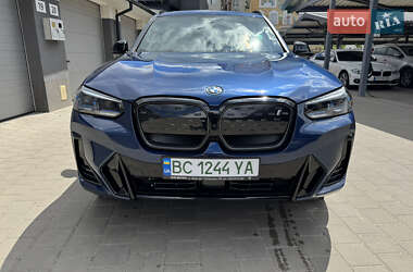 Внедорожник / Кроссовер BMW iX3 2021 в 