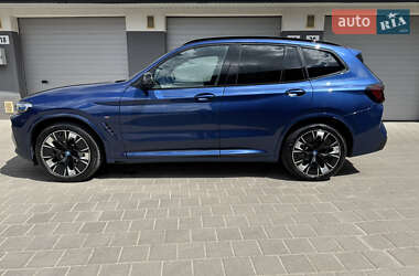 Внедорожник / Кроссовер BMW iX3 2021 в 