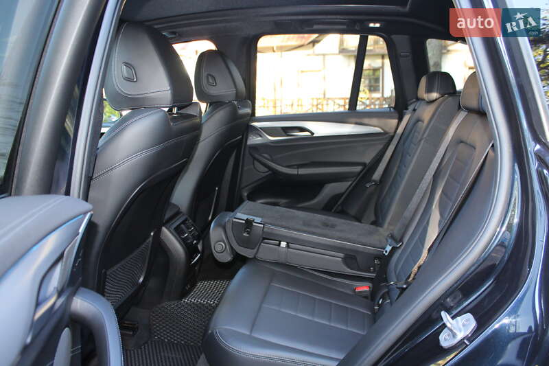 Внедорожник / Кроссовер BMW iX3 2021 в Трускавце