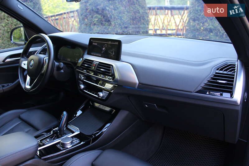 Внедорожник / Кроссовер BMW iX3 2021 в Трускавце
