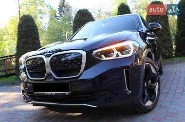 Внедорожник / Кроссовер BMW iX3 2021 в 
