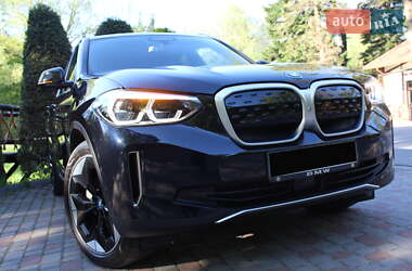 Внедорожник / Кроссовер BMW iX3 2021 в 