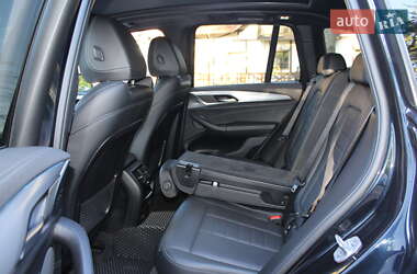 Внедорожник / Кроссовер BMW iX3 2021 в 