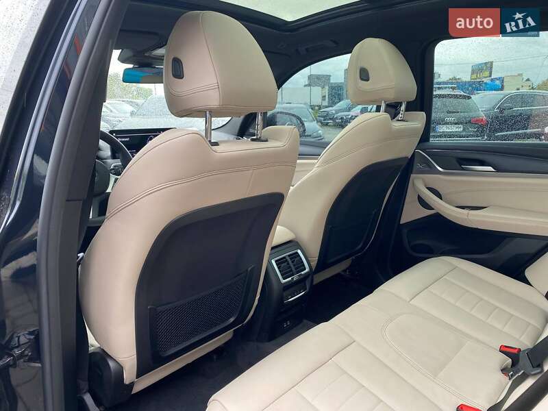 Внедорожник / Кроссовер BMW iX3 2023 в Львове