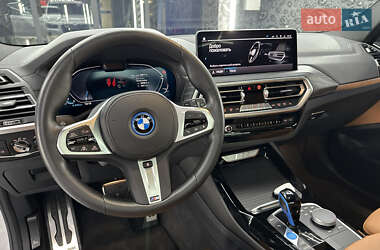 Внедорожник / Кроссовер BMW iX3 2022 в 