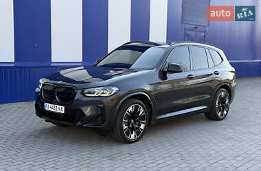 Внедорожник / Кроссовер BMW iX3 2021 в 