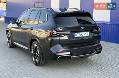 Внедорожник / Кроссовер BMW iX3 2021 в 