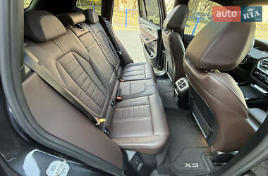 Внедорожник / Кроссовер BMW iX3 2021 в 