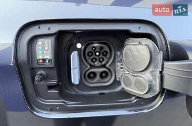 Внедорожник / Кроссовер BMW iX3 2021 в 