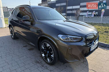 Внедорожник / Кроссовер BMW iX3 2021 в 