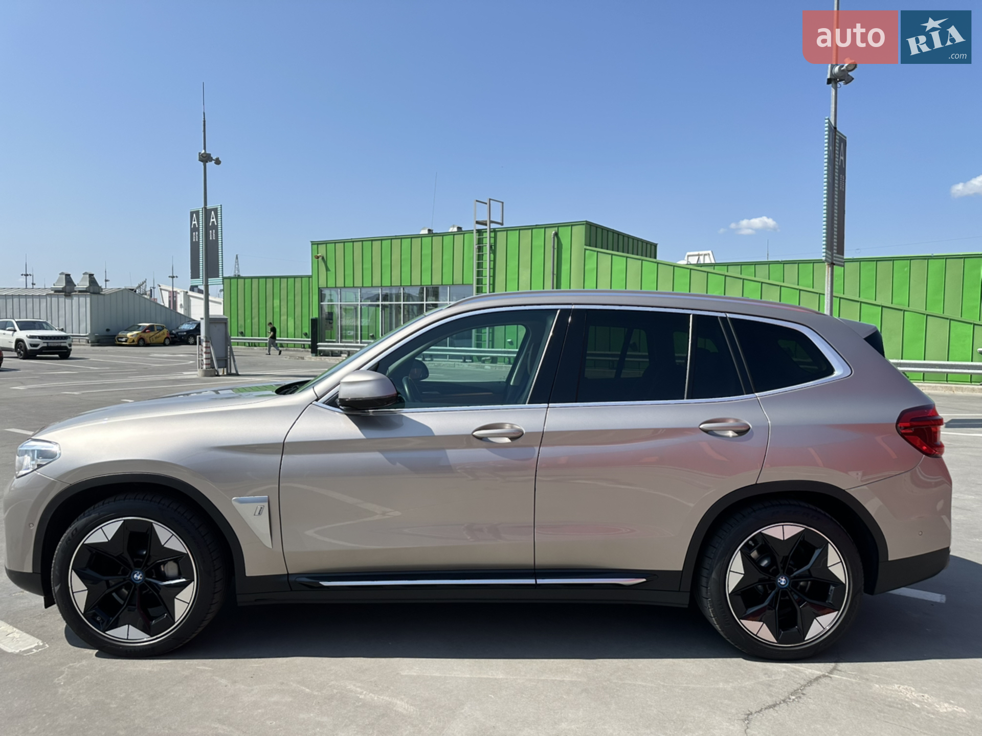 2021 BMW iX3 - мініатюра 7