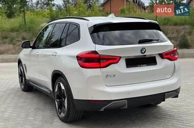 Внедорожник / Кроссовер BMW iX3 2021 в 