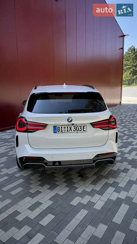 Позашляховик / Кросовер BMW iX3 2024 в Києві