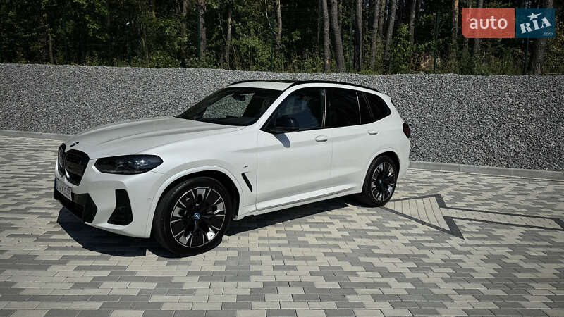 Позашляховик / Кросовер BMW iX3 2024 в Києві