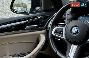 Внедорожник / Кроссовер BMW iX3 2023 в 