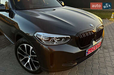 Позашляховик / Кросовер BMW iX3 2021 в Кагарлику