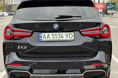 Внедорожник / Кроссовер BMW iX3 2023 в 