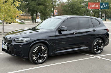 Внедорожник / Кроссовер BMW iX3 2023 в 