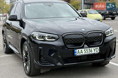 Внедорожник / Кроссовер BMW iX3 2023 в 