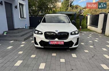 Внедорожник / Кроссовер BMW iX3 2023 в 