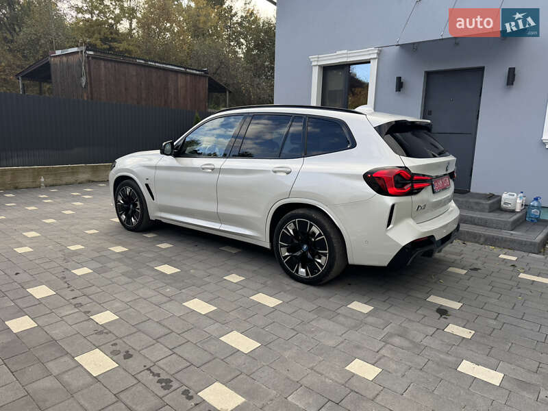 Внедорожник / Кроссовер BMW iX3 2023 в Львове