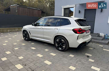 Внедорожник / Кроссовер BMW iX3 2023 в 
