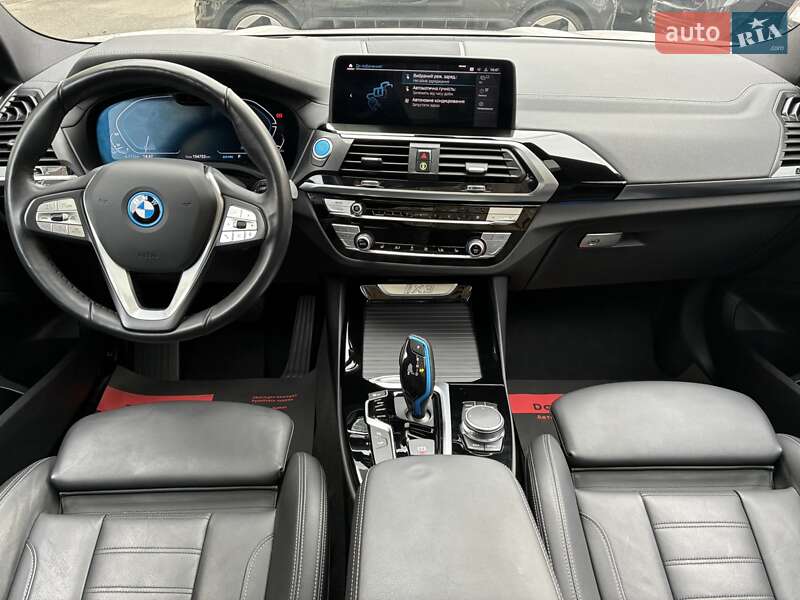 Позашляховик / Кросовер BMW iX3 2021 в Києві