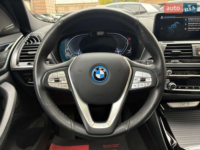 Позашляховик / Кросовер BMW iX3 2021 в Києві