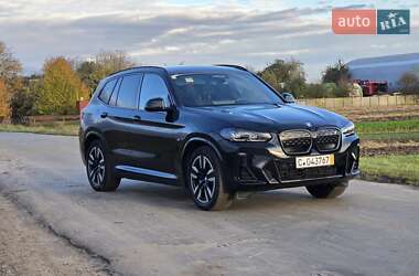 Внедорожник / Кроссовер BMW iX3 2022 в 