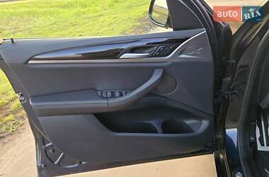 Внедорожник / Кроссовер BMW iX3 2022 в 