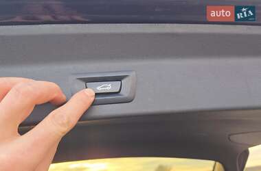 Внедорожник / Кроссовер BMW iX3 2022 в 