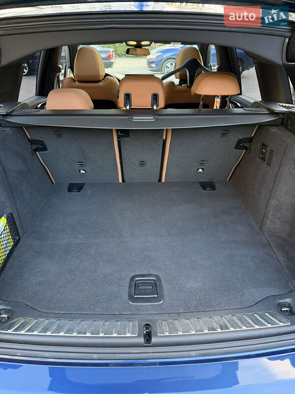 Внедорожник / Кроссовер BMW iX3 2021 в Львове