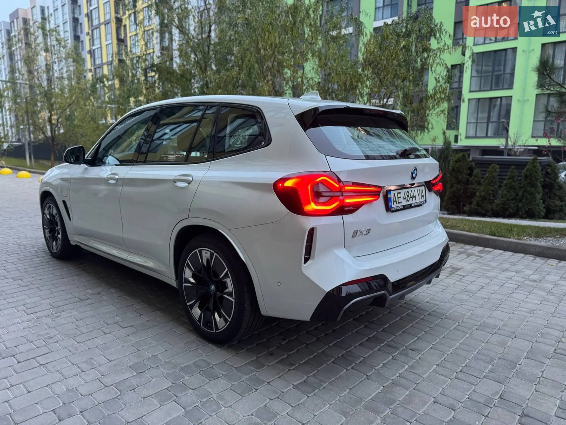 2023 BMW iX3 - мініатюра 10