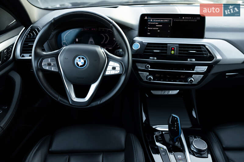 Позашляховик / Кросовер BMW iX3 2021 в Луцьку