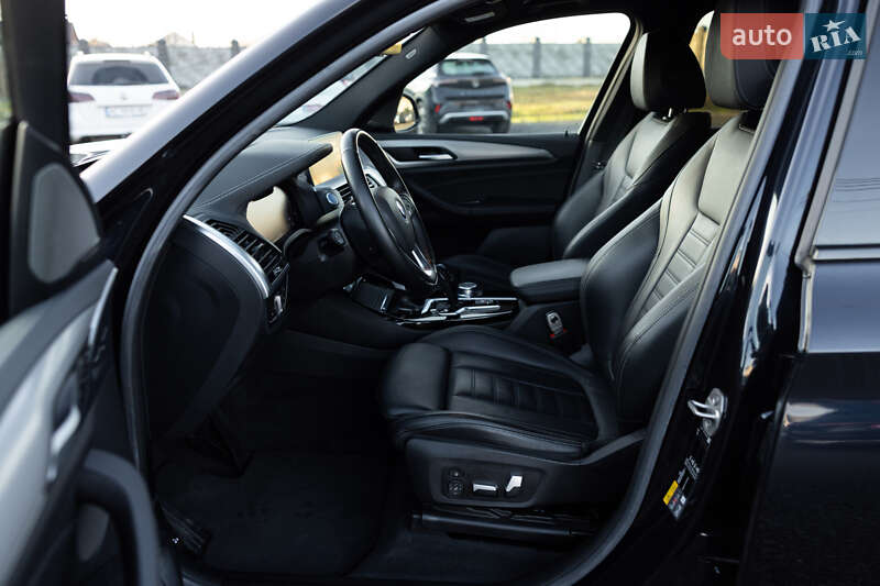 Позашляховик / Кросовер BMW iX3 2021 в Луцьку