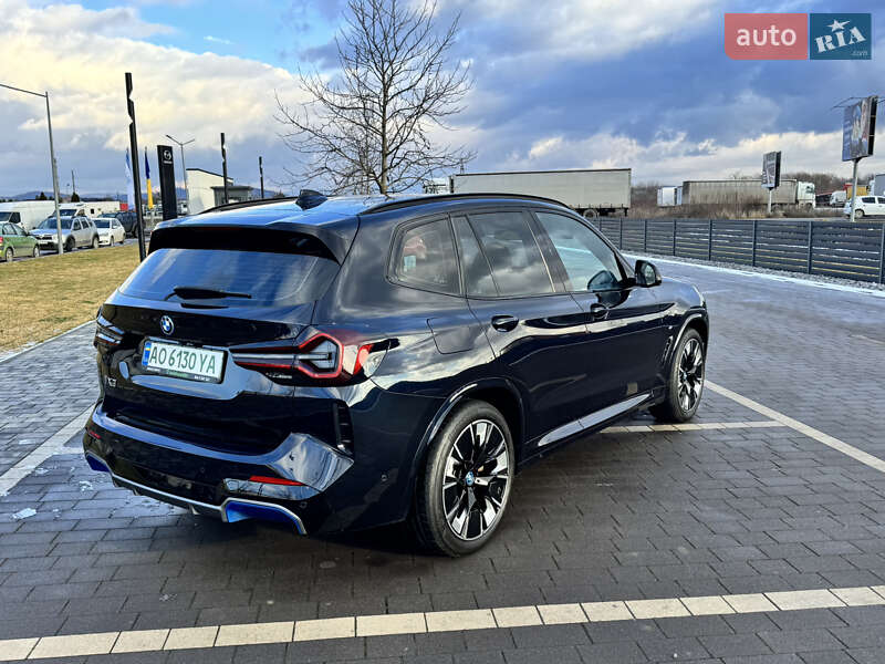 Позашляховик / Кросовер BMW iX3 2022 в Мукачевому