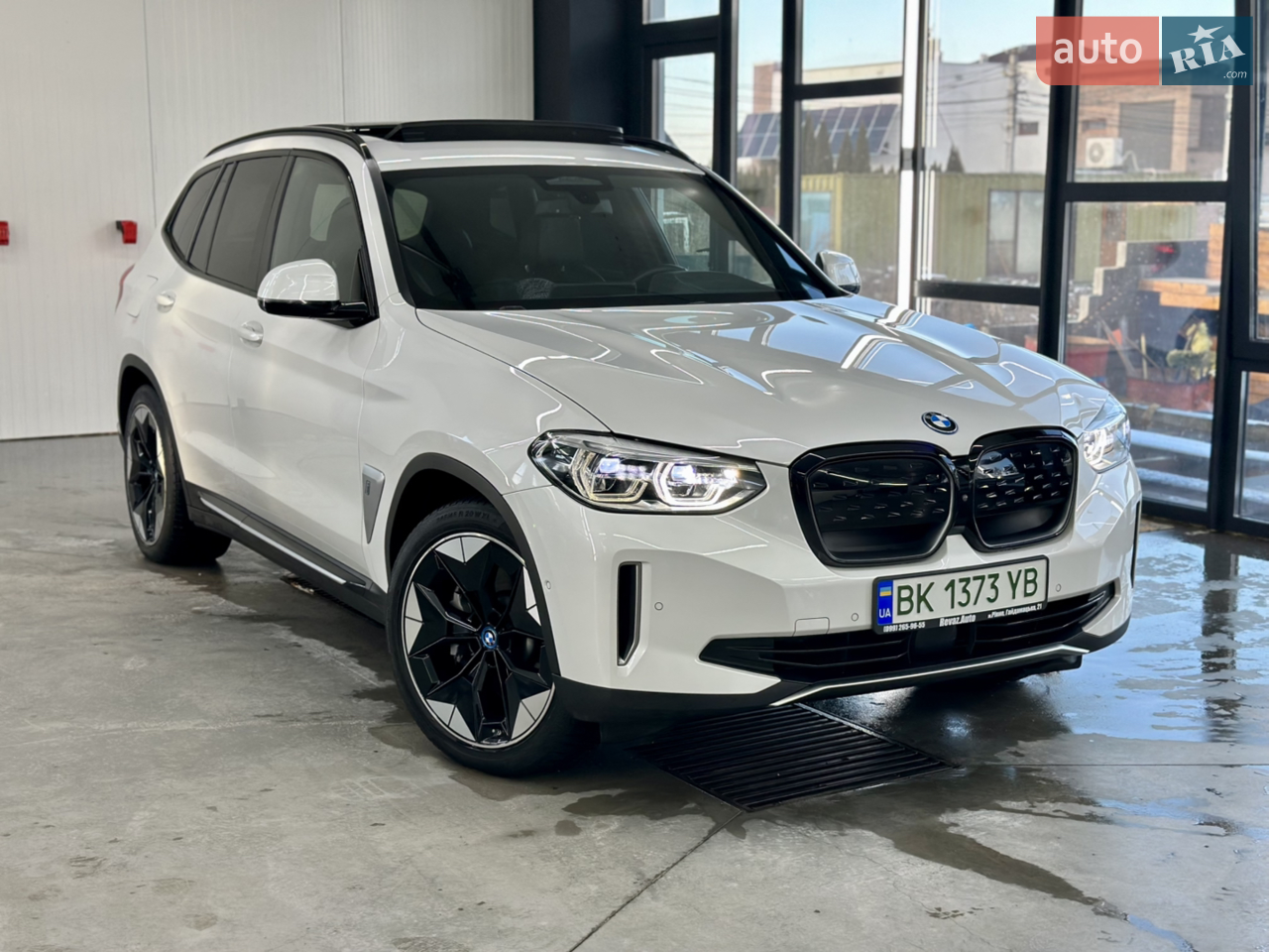 2021 BMW iX3 - мініатюра 27