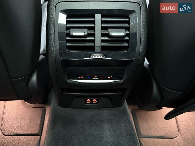 Внедорожник / Кроссовер BMW iX3 2021 в Харькове