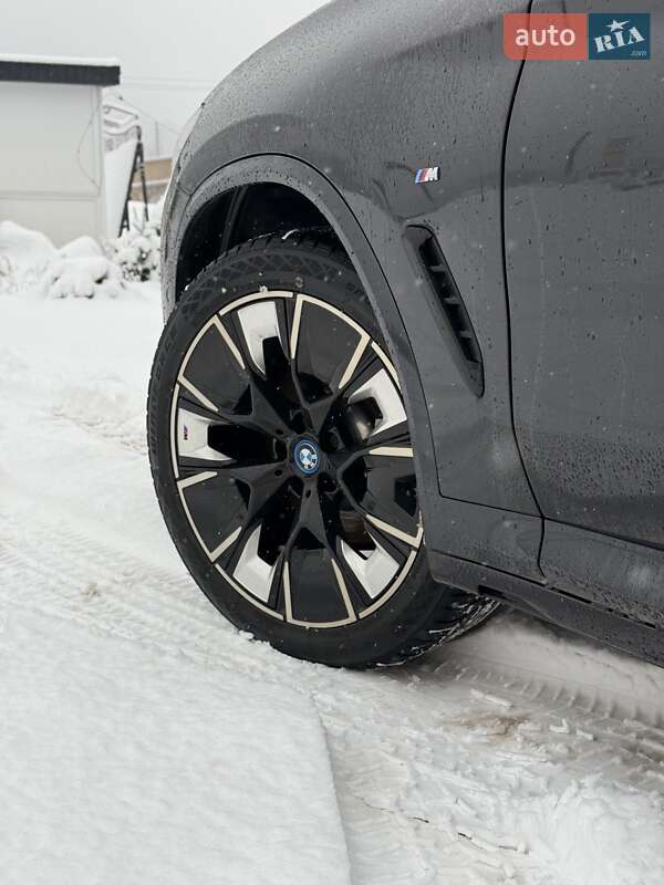 Внедорожник / Кроссовер BMW iX3 2023 в Мукачево