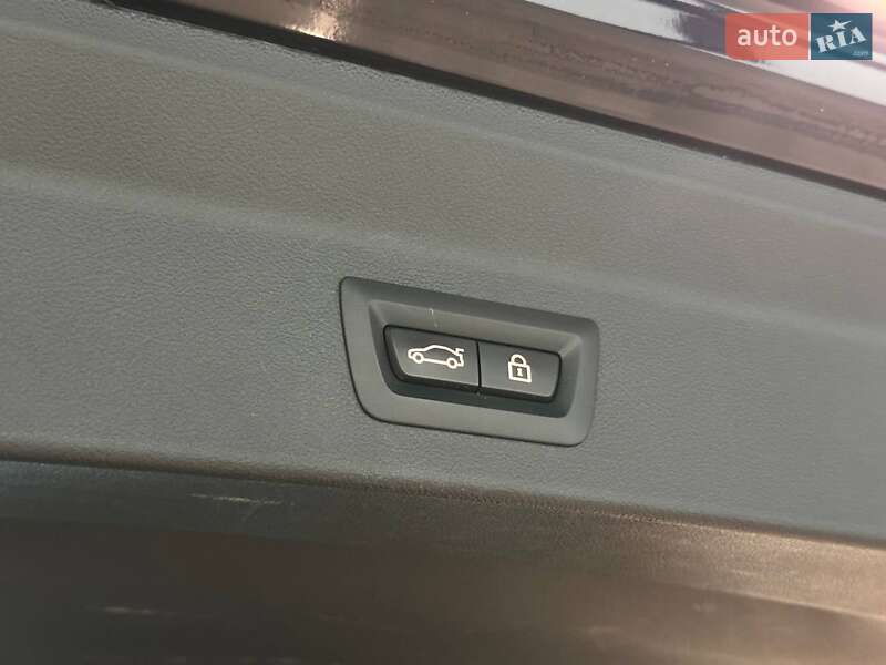 Внедорожник / Кроссовер BMW iX3 2021 в Львове