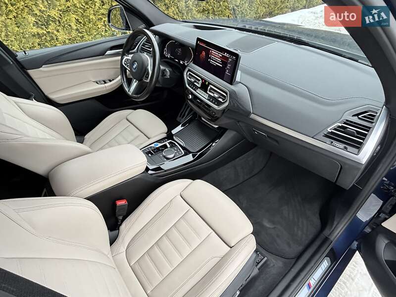 Внедорожник / Кроссовер BMW iX3 2024 в Львове
