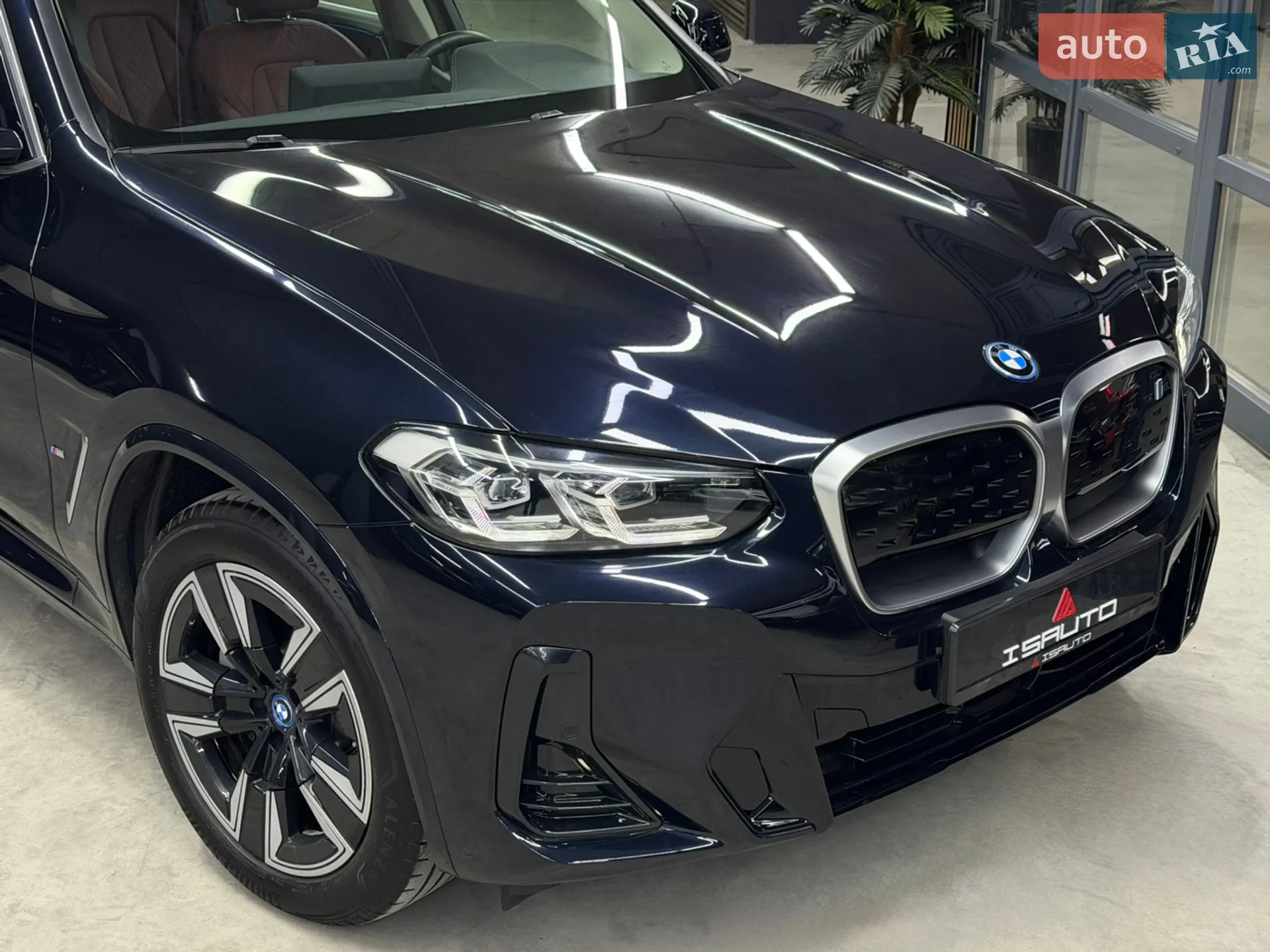 2022 BMW iX3 - мініатюра 3