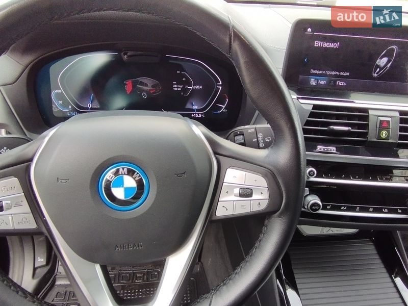 Внедорожник / Кроссовер BMW iX3 2021 в Киеве