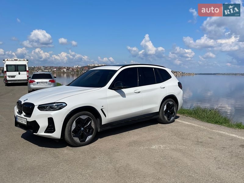 Внедорожник / Кроссовер BMW iX3 2021 в Одессе фото 35 Внедорожник / Кроссовер BMW iX3 2021 в Одессе