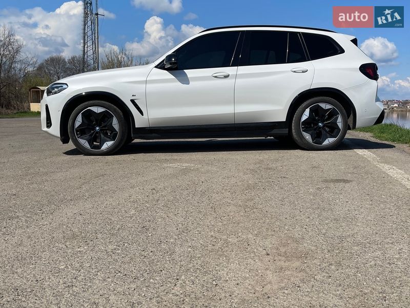 Внедорожник / Кроссовер BMW iX3 2021 в Одессе фото 41 Внедорожник / Кроссовер BMW iX3 2021 в Одессе