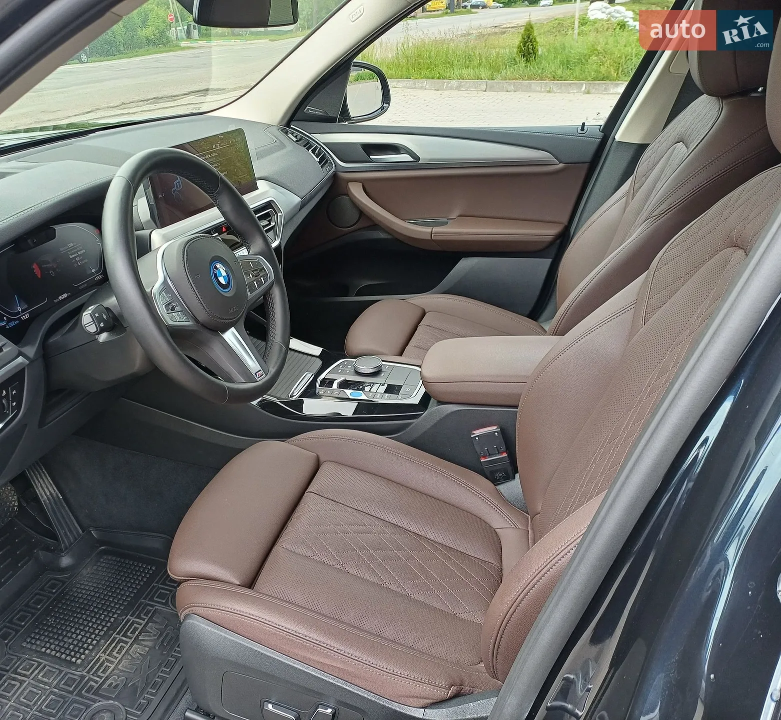2025 BMW iX3 - мініатюра 9