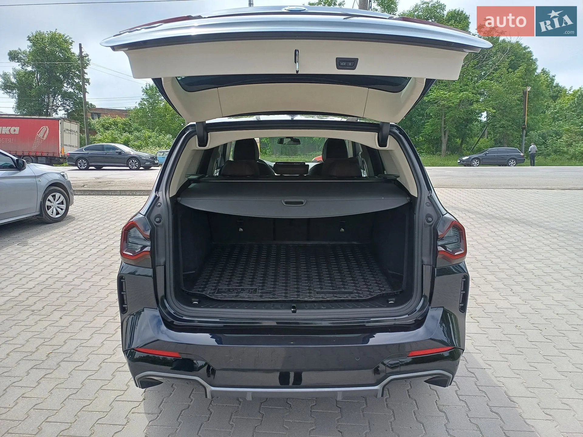 2025 BMW iX3 - мініатюра 14